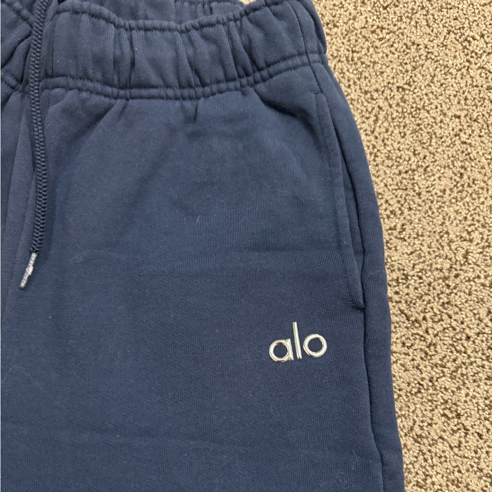 Alo Accolade Sweatpants.
